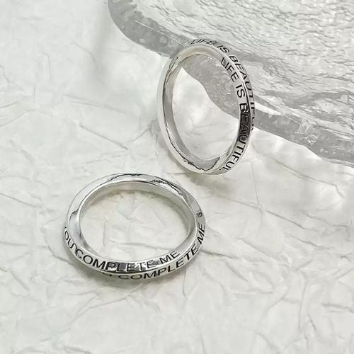 Silvora Möbius Ring